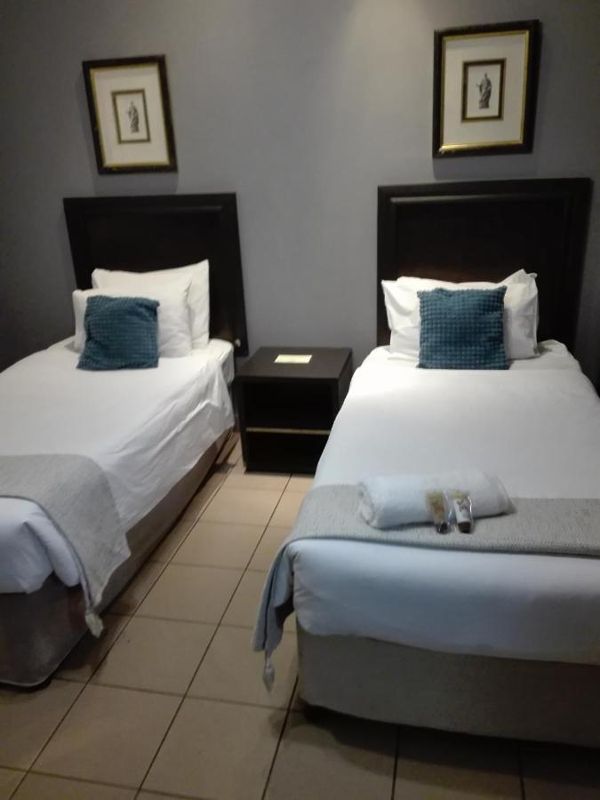 Waterside Lodge Cc بيت ريتيف المظهر الخارجي الصورة