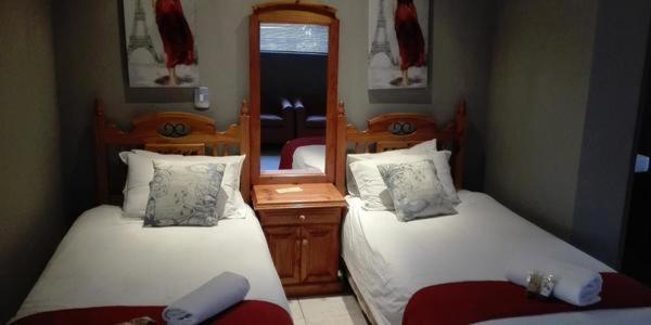 Waterside Lodge Cc بيت ريتيف المظهر الخارجي الصورة