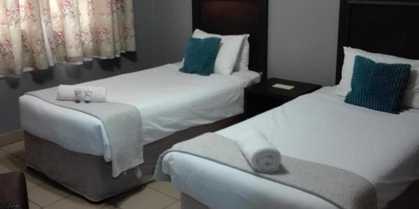 Waterside Lodge Cc بيت ريتيف المظهر الخارجي الصورة